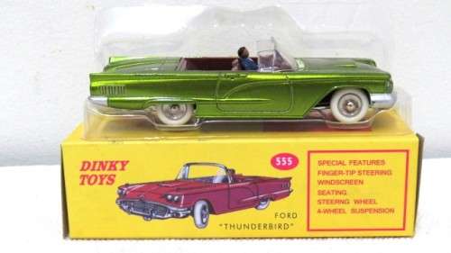 Boxed Dinky Toys DeAgostini Die Cast Ford `Thunderbird` #555 Scale 1:43 L: 120 mm