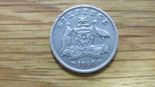 Australia 1940 Silver (.925) Sixpence Coin (2.8 g)