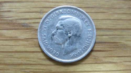 Australia 1940 Silver (.925) Sixpence Coin (2.8 g)