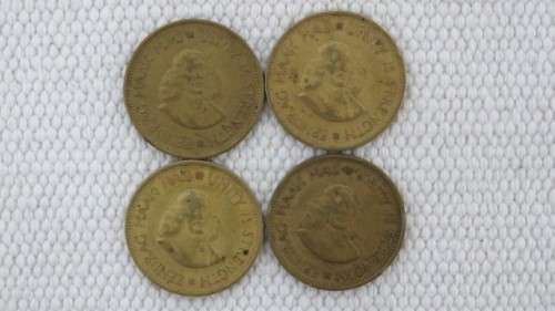 Lot of Seventeen Republic Of South Africa Half Cent Coins Details in Description