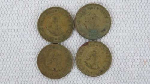 Lot of Seventeen Republic Of South Africa Half Cent Coins Details in Description