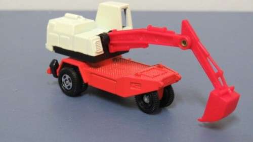 Vintage Tomy Tomica Die Cast 1979 Yutani Shovel TY45 #51 No Box Scale 1:90 L: 70 mm SOLD AS IS