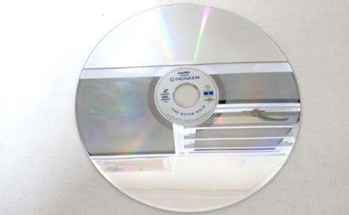 Vintage `The River Wild` Widescreen Edition LaserDisc Dolby Surround Sound - Meryl Streep SOLD AS IS