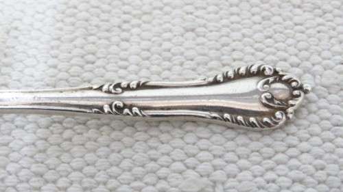 Five Antique Hallmarked Birmingham T. Wilkinson & Sons 1915-16 Silver Teaspoons L: 115 mm (77 g)