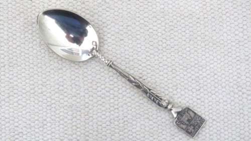 Vintage Argent French Silver (.800) N. D. De La Garde Souvenir Spoon L: 100 mm (14.7 g)