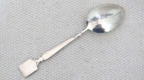 Vintage Argent French Silver (.800) N. D. De La Garde Souvenir Spoon L: 100 mm (14.7 g)