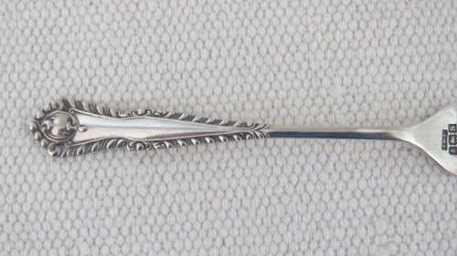 Stunning Vintage H/Marked Birmingham Henry Williamson Ltd 1942-43 Silver Fork L: 141 mm (18 g)