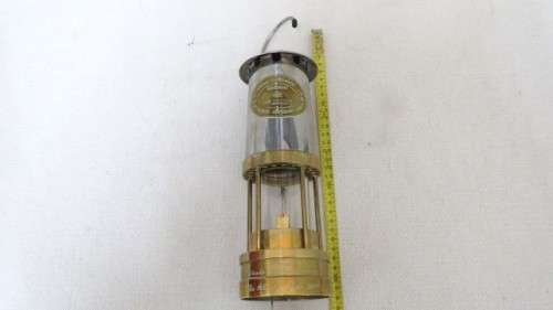 Superb Vintage E. Thomas & Williams Ltd Authentic Brass/Stainless Steel Miner`s Oil Lamp In Holder