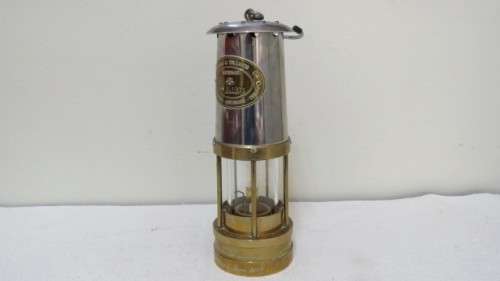 Superb Vintage E. Thomas & Williams Ltd Authentic Brass/Stainless Steel Miner`s Oil Lamp In Holder
