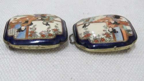 Beautiful Antique Japanese Satsuma Hand Painted Porcelain Enamel Belt Buckle (Two Parts) 5 x 5 cm