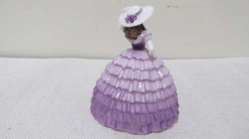 Gorgeous Vintage Coalport 1996 Minuettes `Chloe` Porcelain Figurine By Martin Evans H: 95 mm