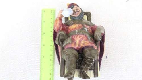 Fantastic Vintage Royal Doulton `The Foaming Quart` HN 2162 Porcelain Figurine H: 150 mm