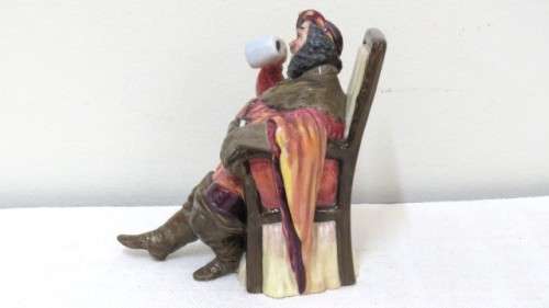 Fantastic Vintage Royal Doulton `The Foaming Quart` HN 2162 Porcelain Figurine H: 150 mm