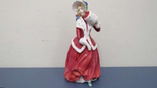 Beautiful Vintage 1990s Royal Doulton `Christmas Morn` Porcelain Figurine By Peggy Davies HN 1992