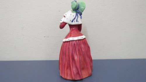 Beautiful Vintage 1990s Royal Doulton `Christmas Morn` Porcelain Figurine By Peggy Davies HN 1992