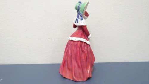 Beautiful Vintage 1990s Royal Doulton `Christmas Morn` Porcelain Figurine By Peggy Davies HN 1992