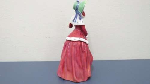 Beautiful Vintage 1990s Royal Doulton `Christmas Morn` Porcelain Figurine By Peggy Davies HN 1992