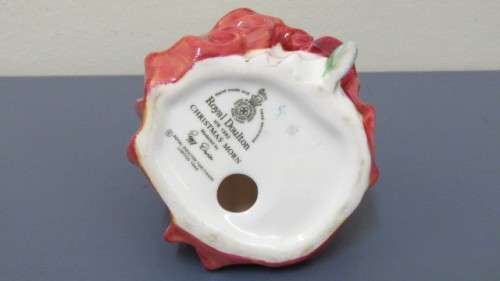 Beautiful Vintage 1990s Royal Doulton `Christmas Morn` Porcelain Figurine By Peggy Davies HN 1992