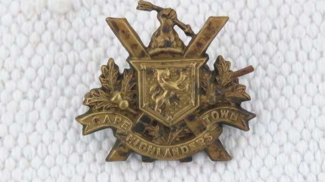 Three Cape Town Highlanders Bronze Collar Badges Lugs Intact 30 x 30 mm