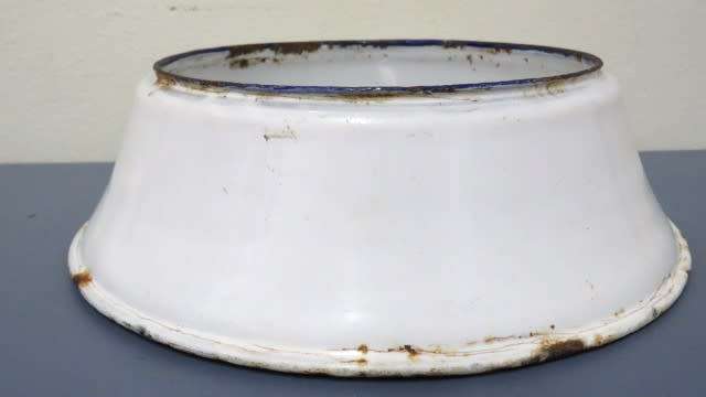 Antique White Enamel Spit Bowl (Spittoon) With Blue Trim 230 x 75 mm SOLD AS IS