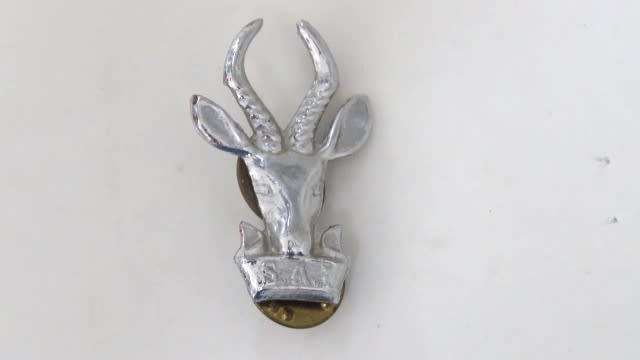 South African Infantry Corps Collar Badge Pins Intact 32 x 22 mm