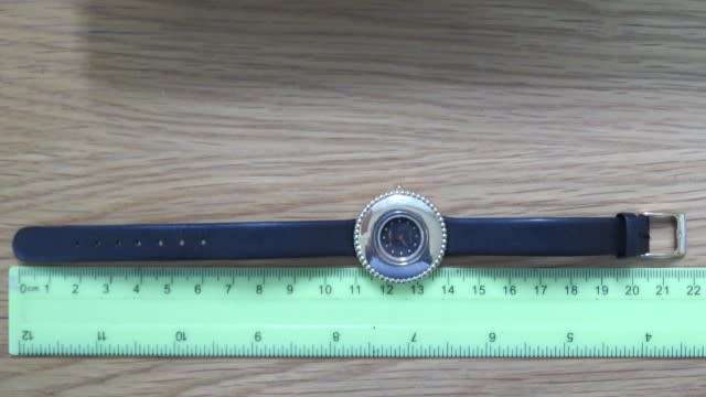 Vintage Pandora Icon 812061BK Black Crown Diamond/Sapphire Crystal Ladies Watch In Working Order