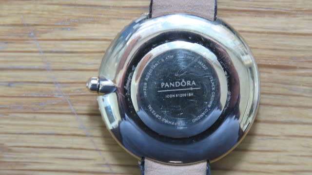Vintage Pandora Icon 812061BK Black Crown Diamond/Sapphire Crystal Ladies Watch In Working Order