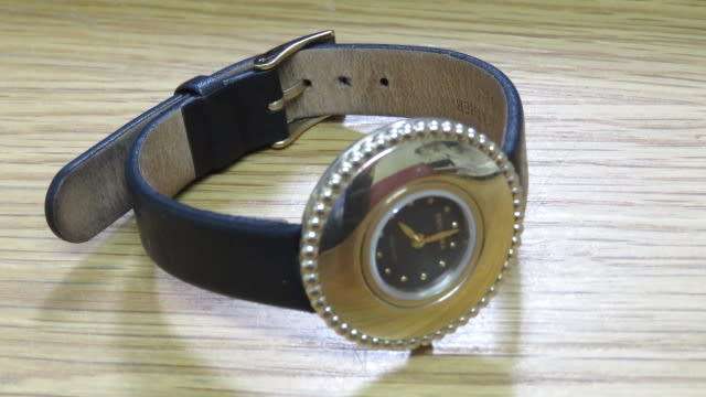 Vintage Pandora Icon 812061BK Black Crown Diamond/Sapphire Crystal Ladies Watch In Working Order