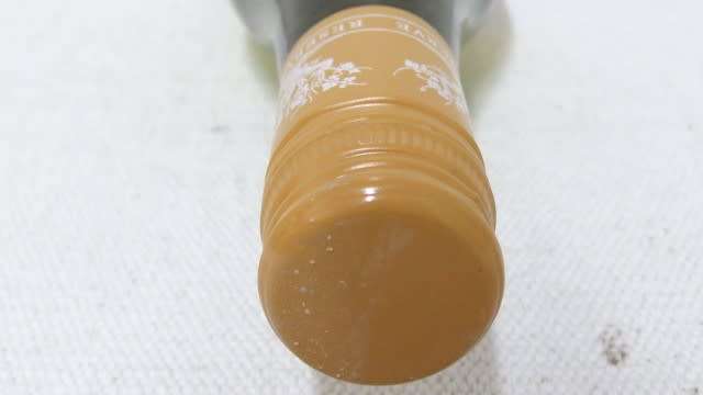 Sealed 750ml Bottle of Award Winning Darling Cellars Reserve Arum Fields 2022 Chenin Blanc