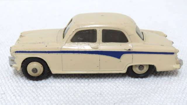 Rare Vintage Meccano Dinky Toys Die Cast Austin A105 Saloon Car #175 No Box L: 100 mm