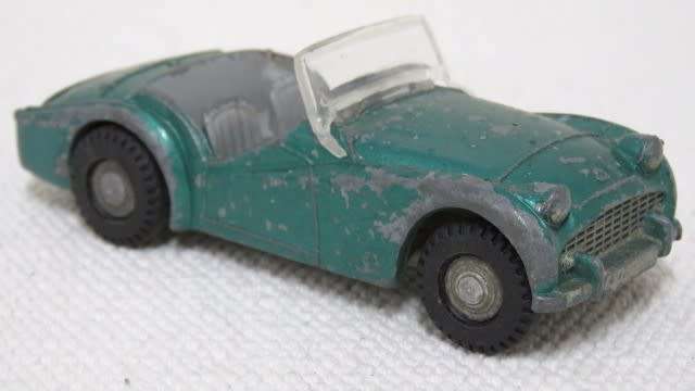 Vintage Spot-On (Models By Triang) Die Cast Triumph T.R.3 No Box Scale 1:42 L: 90 mm SOLD AS IS