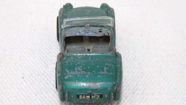 Vintage Spot-On (Models By Triang) Die Cast Triumph T.R.3 No Box Scale 1:42 L: 90 mm SOLD AS IS