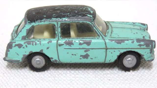 Vintage Spot-On (Models By Triang) Die Cast Austin A 40 No Box Scale 1:42 L: 90 mm SOLD AS IS