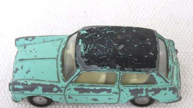 Vintage Spot-On (Models By Triang) Die Cast Austin A 40 No Box Scale 1:42 L: 90 mm SOLD AS IS