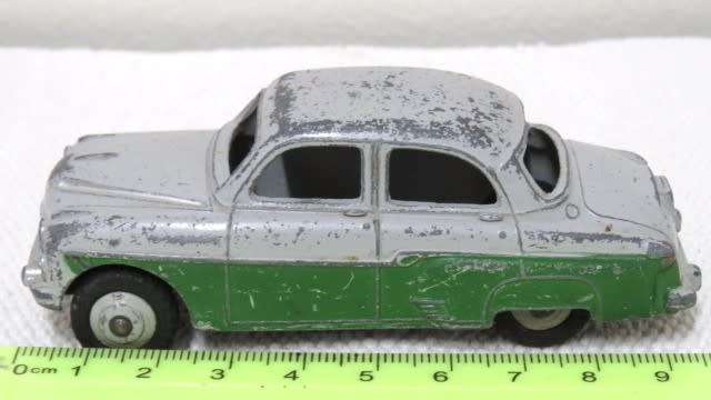 Wonderful Vintage Meccano Dinky Toys Die Cast Vauxhall Cresta #164 No Box L: 96 mm SOLD AS IS