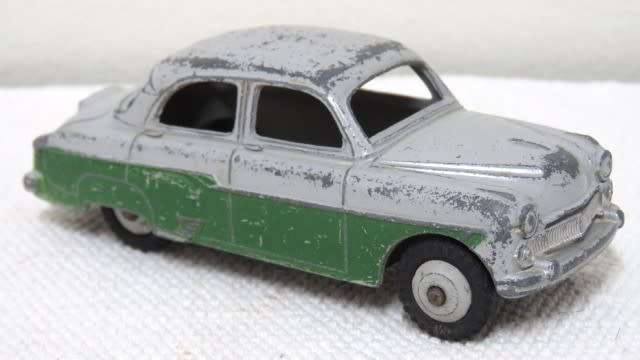 Wonderful Vintage Meccano Dinky Toys Die Cast Vauxhall Cresta #164 No Box L: 96 mm SOLD AS IS