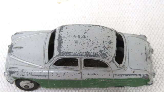 Wonderful Vintage Meccano Dinky Toys Die Cast Vauxhall Cresta #164 No Box L: 96 mm SOLD AS IS