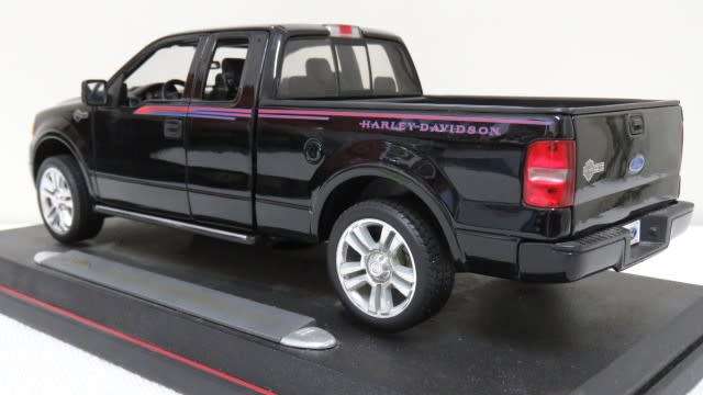 Stunning Vintage Maisto Die Cast 2006 Ford Harley-Davidson F-150 Truck No Box Scale 1:18 L: 305 mm