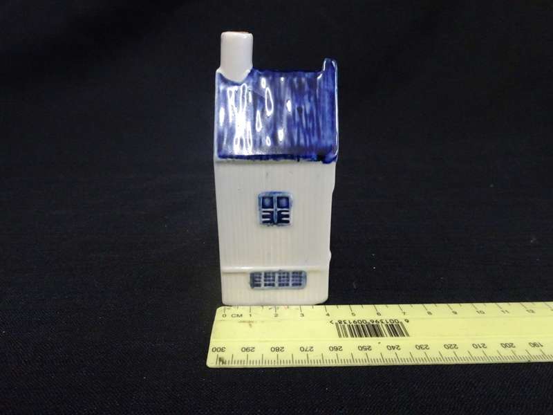 KLM Bols Miniature House no 6 (Cork Broken and No Contents)