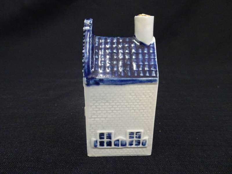 KLM Bols Miniature House no 18 (Cork Broken and No Contents)