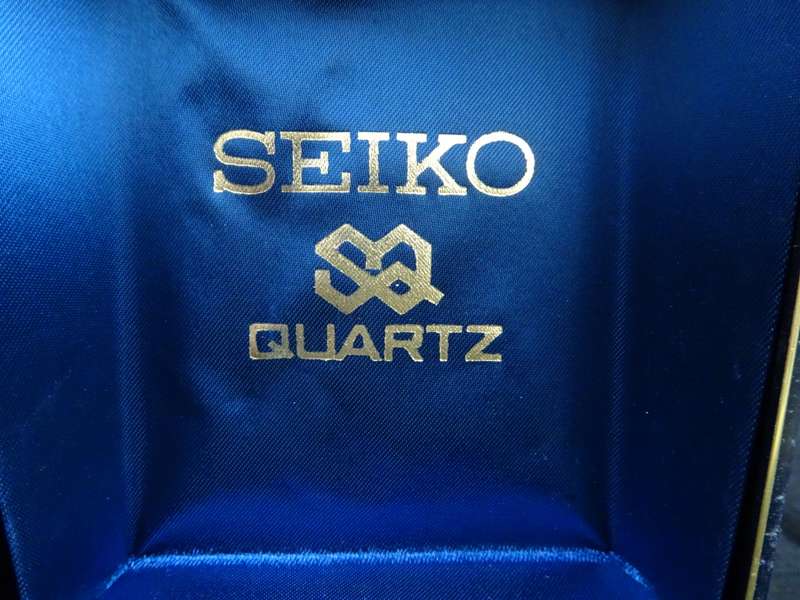 Gorgeous Vintage Seiko Quartz LM 5606 - 6070 Automatic Watch Water Resistant 451570(See Description)