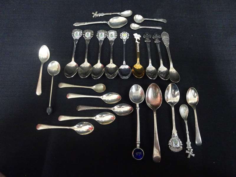 Collection Of Twenty Five Vintage Teaspoons (Relist Item)
