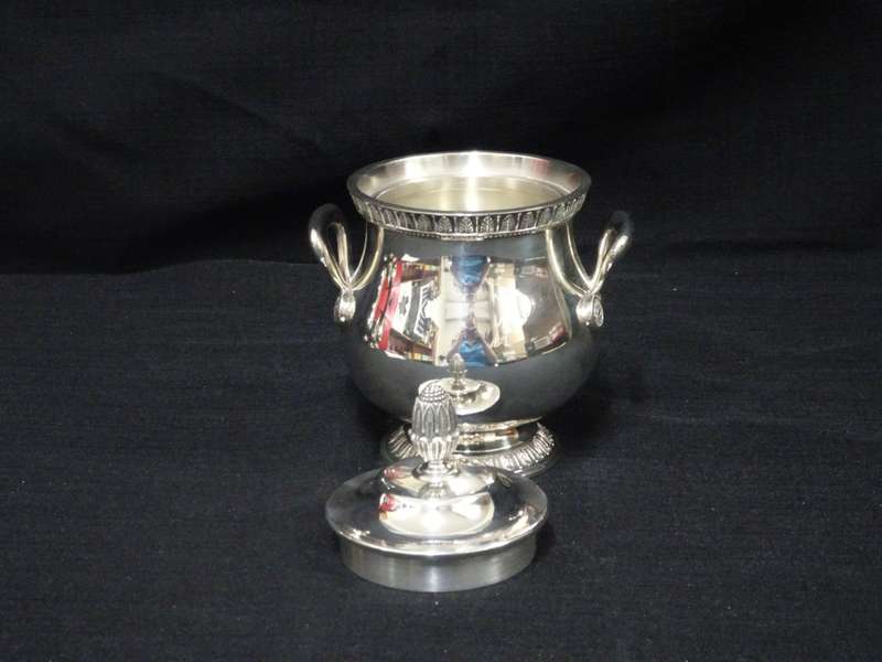 Stunning Silver Plated Christofle `Malmaison` Tea And Coffee Set In Excellent Condition