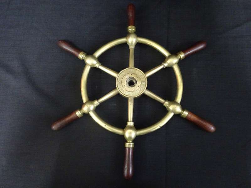 Stunning Vintage Brown Bros. & Co. Rosebank Ironworks Edinburgh Ships Wheel