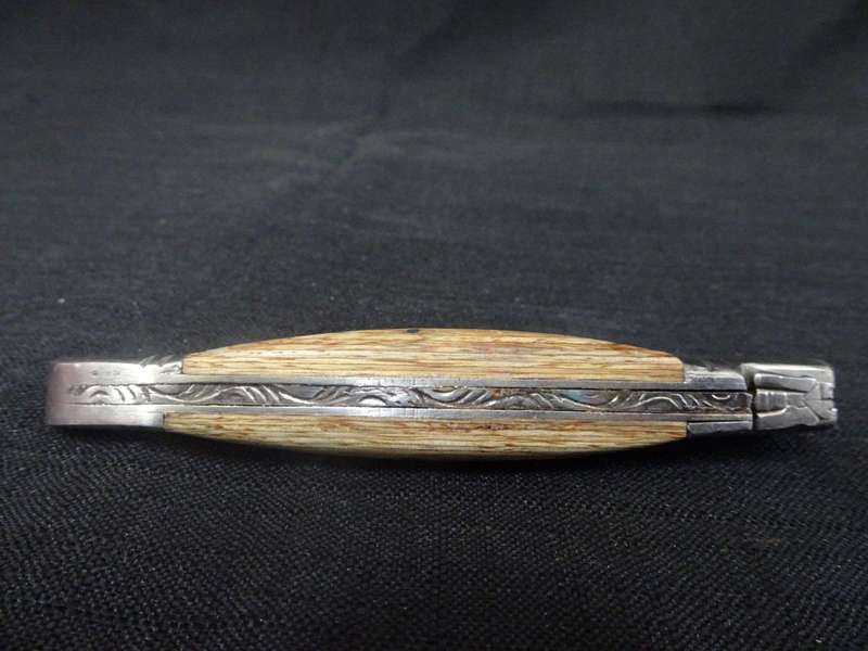 Wonderful Vintage `Laguiole 440` Folding Knife With Wood Handle L: 20cm