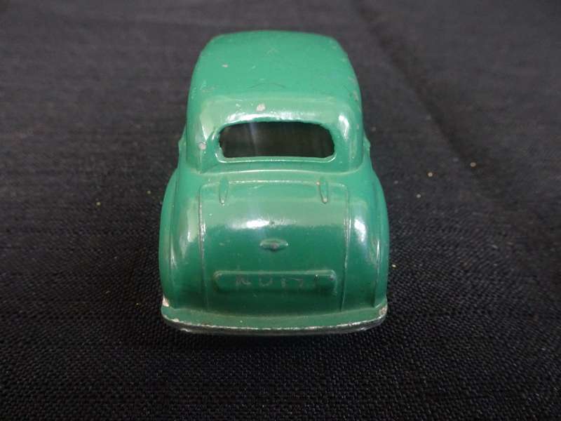 Dinky Toys Morris Oxford Made In England By Meccano