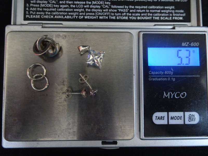 Stunning Silver Collection Of Three Pairs Of Earrings And One Pendant (5.3 Grams)