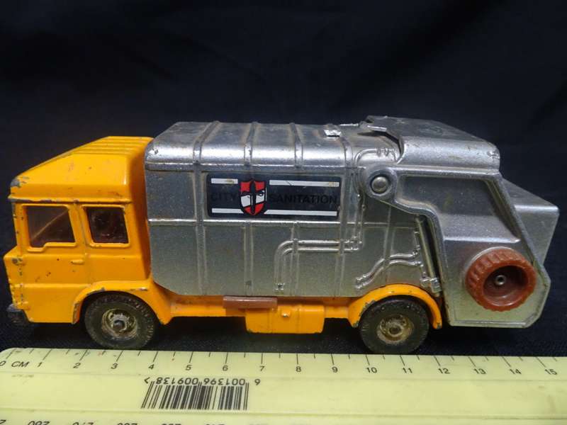 Corgi Revopak Refuse Collector Truck Made In GT. Britain