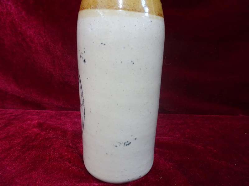 Antique Raskin & Co Celebrated Ginger Beer Bottle for Barnett & Foster - Ceres