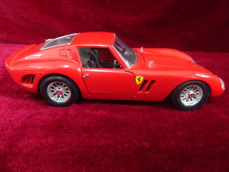 Bburago 1/18 Scale Diecast Ferrari 250 GTO 1962 Made In Italy (No Box)